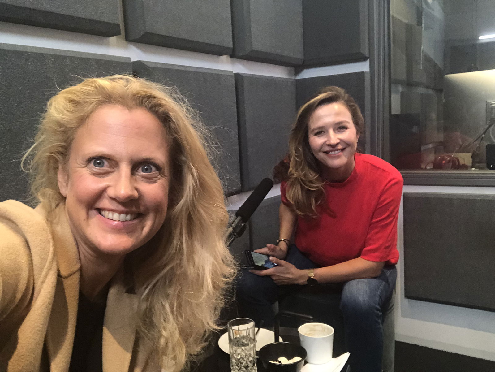 Katrin Bauerfeind und Barbara Schöneberger