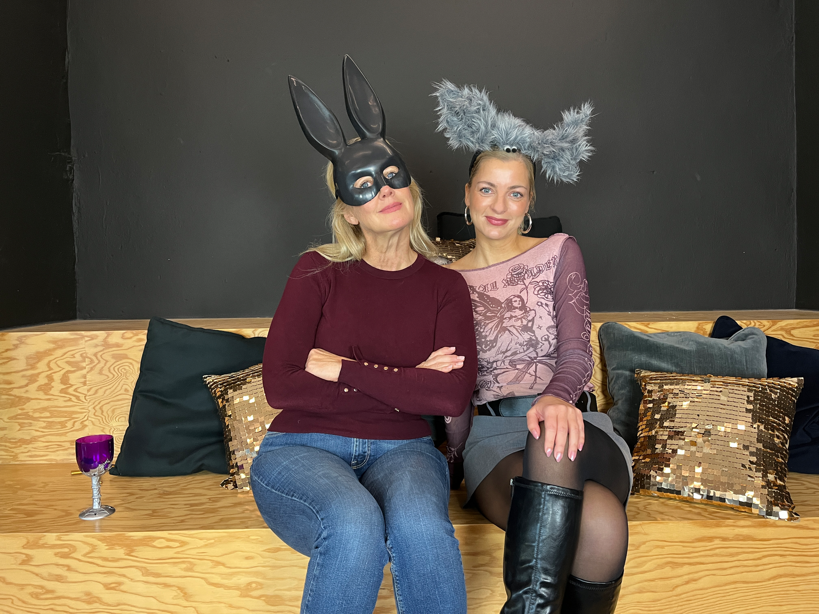 Barbara Schöneberger und Laura Larsson